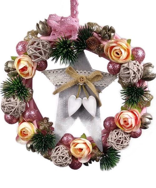 Karácsonyi kopogtató rózsaszín vesszőalapon